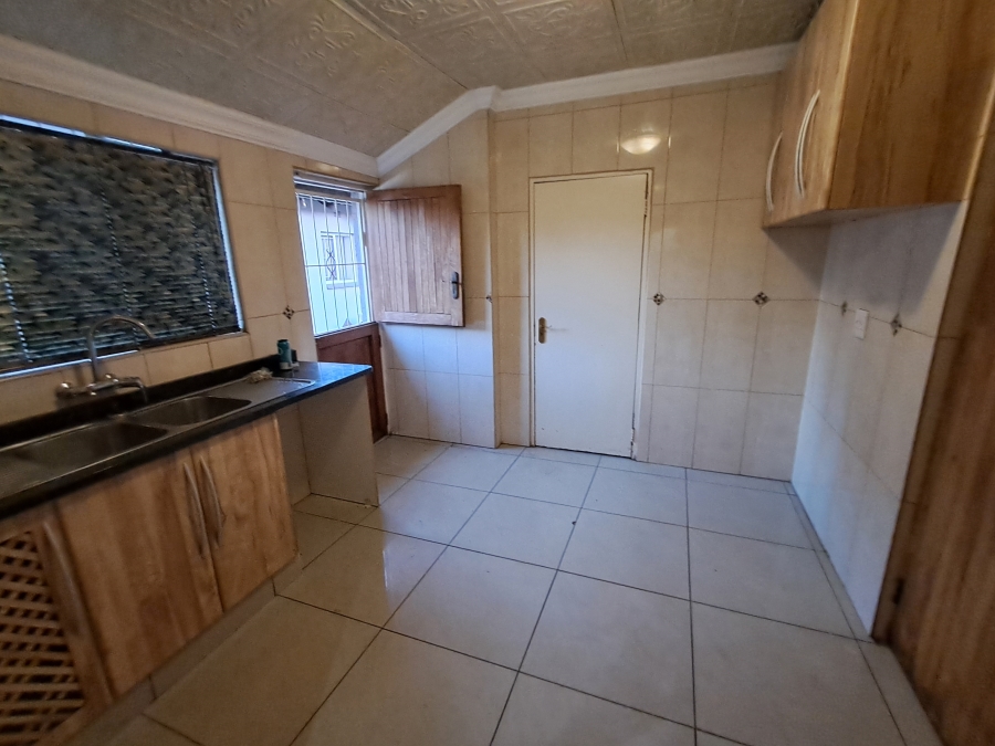 To Let 3 Bedroom Property for Rent in Vanderbijlpark SW Gauteng