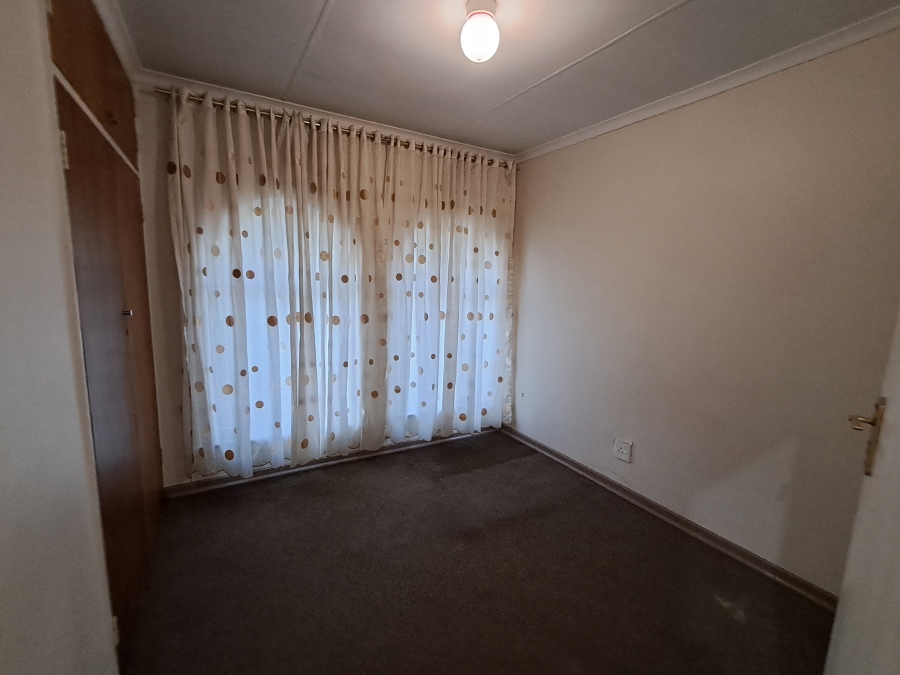 To Let 3 Bedroom Property for Rent in Vanderbijlpark SW Gauteng