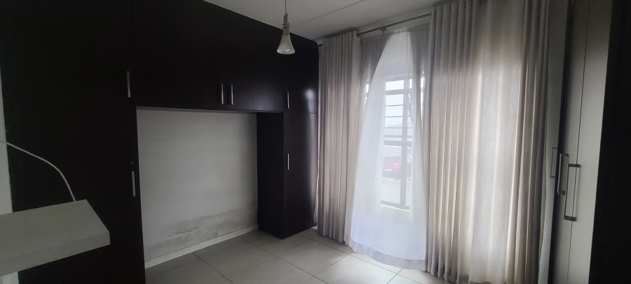 3 Bedroom Property for Sale in Greenstone Hill Gauteng