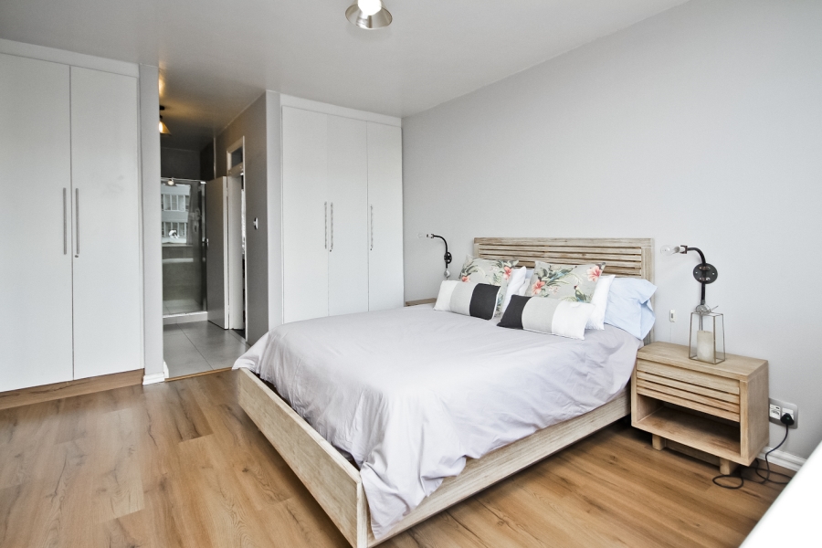 To Let 2 Bedroom Property for Rent in Illovo Gauteng