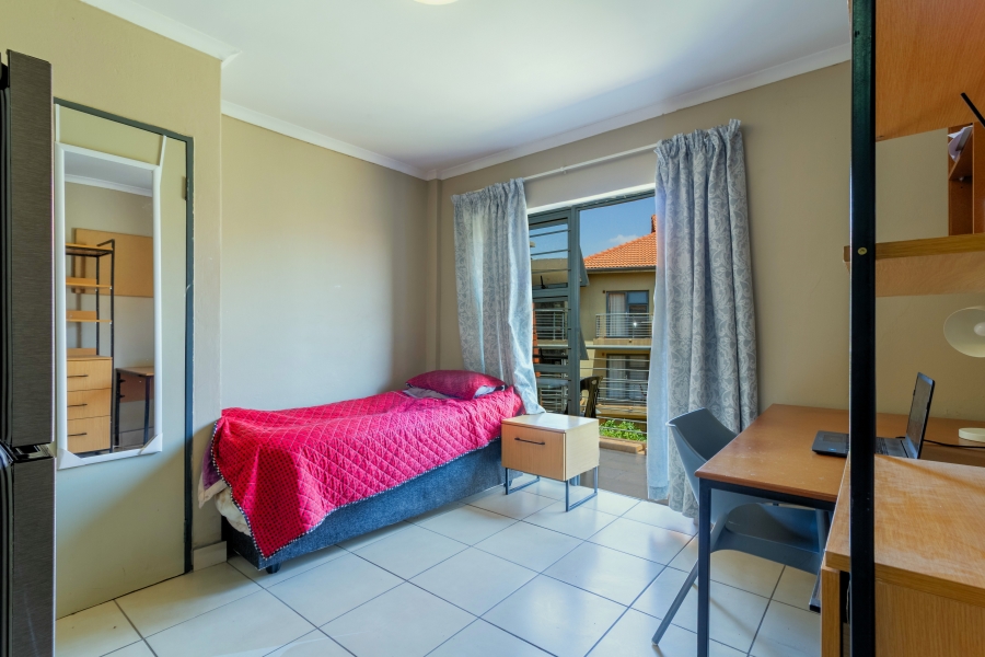 1 Bedroom Property for Sale in Willowbrook Gauteng