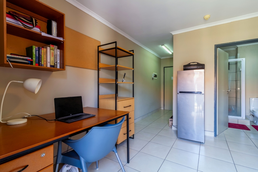 1 Bedroom Property for Sale in Willowbrook Gauteng