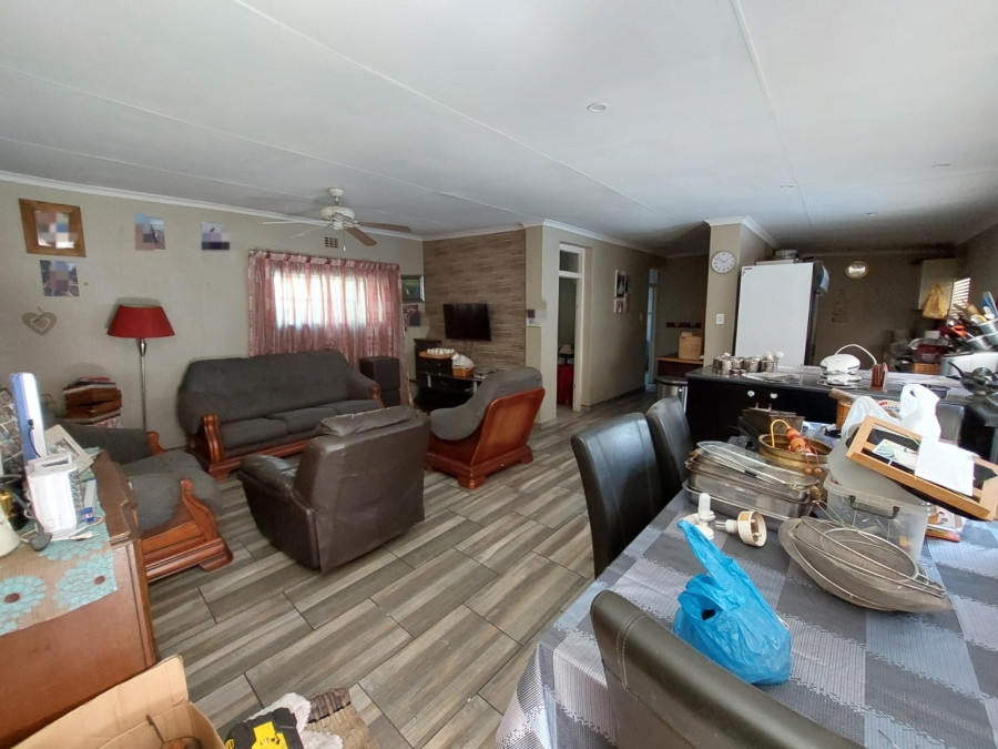 6 Bedroom Property for Sale in Brenthurst Gauteng