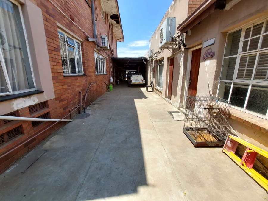 6 Bedroom Property for Sale in Brenthurst Gauteng