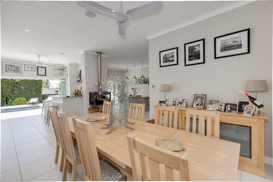 To Let 4 Bedroom Property for Rent in Dainfern Golf Estate Gauteng