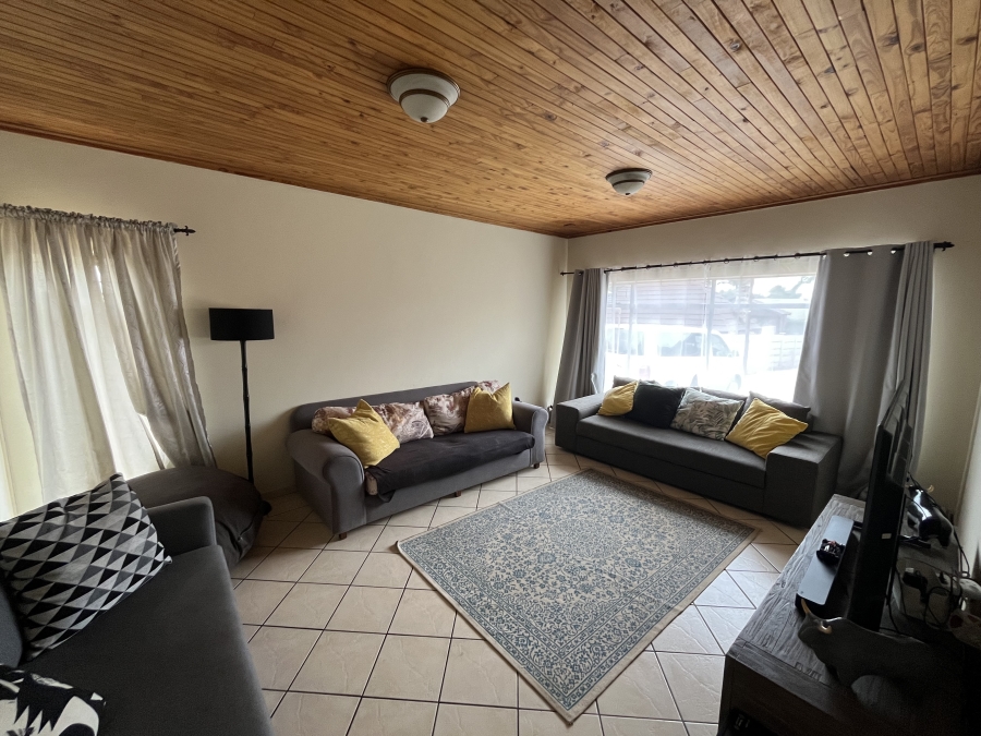 4 Bedroom Property for Sale in Sinoville Gauteng