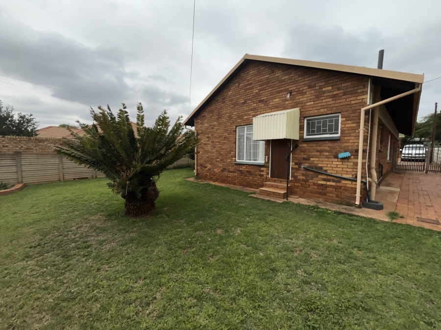 4 Bedroom Property for Sale in Sinoville Gauteng