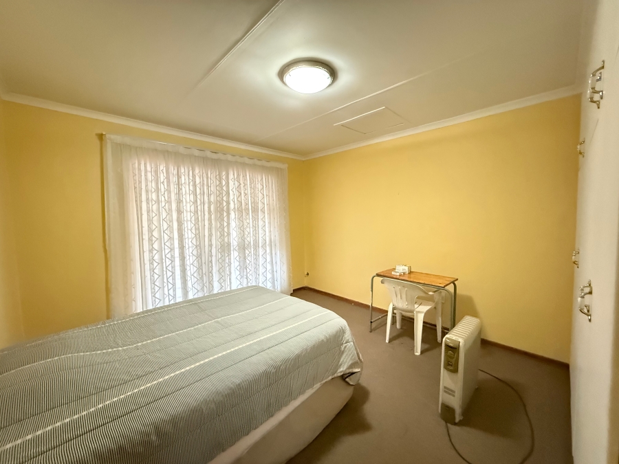 4 Bedroom Property for Sale in Oakdene Gauteng