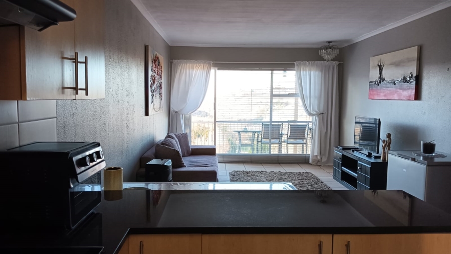 2 Bedroom Property for Sale in Silverfields Gauteng