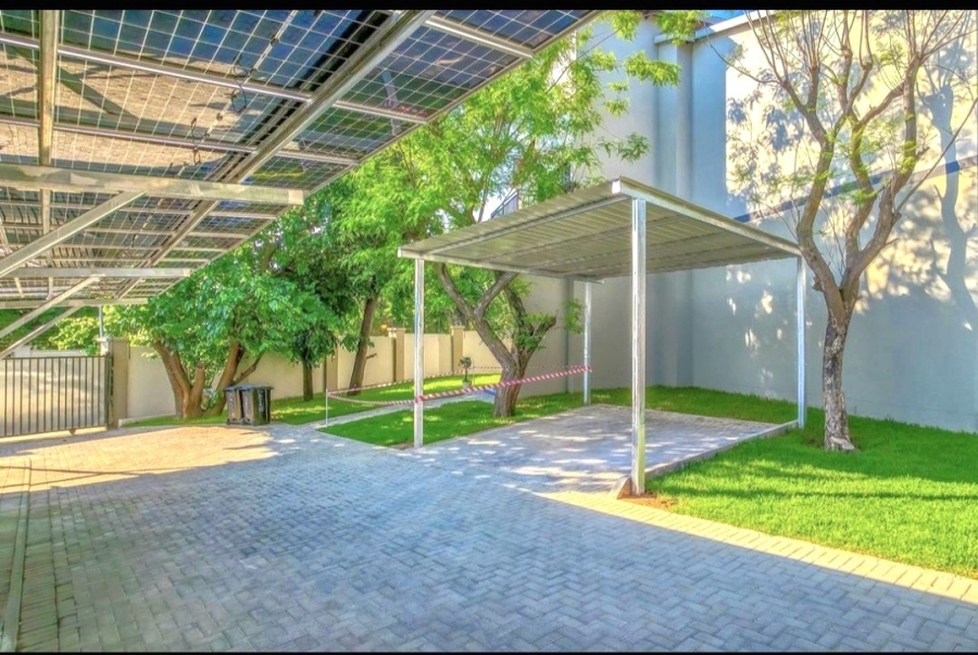 To Let 1 Bedroom Property for Rent in Bryanston Gauteng