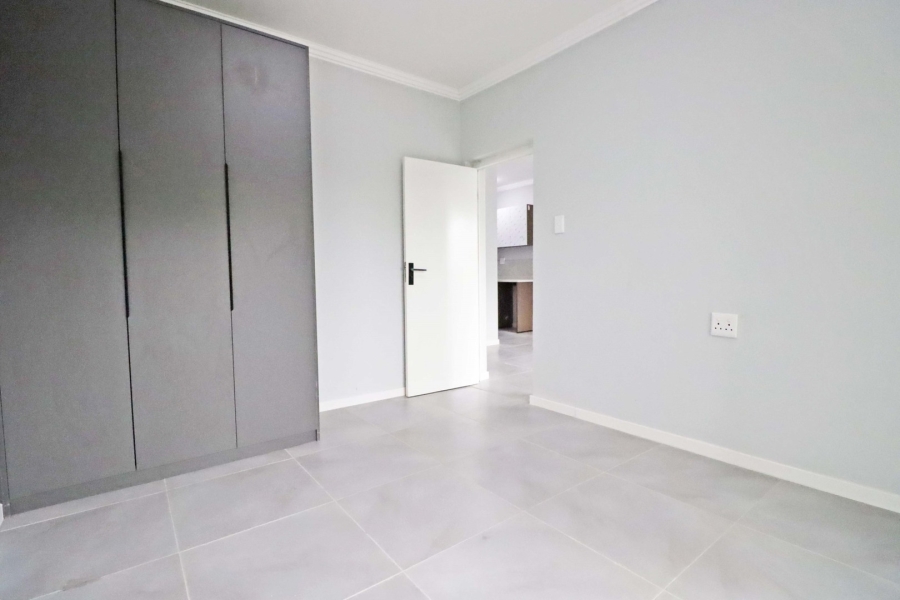 To Let 2 Bedroom Property for Rent in Bryanston Gauteng