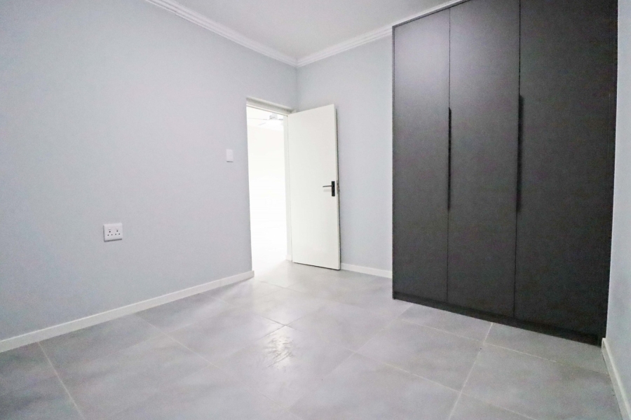 To Let 2 Bedroom Property for Rent in Bryanston Gauteng