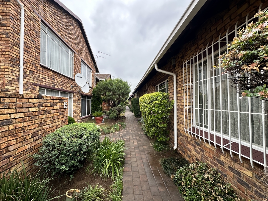 3 Bedroom Property for Sale in Mayfield Park Gauteng
