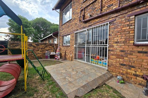 3 Bedroom Property for Sale in Mayfield Park Gauteng