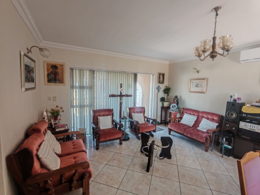 4 Bedroom Property for Sale in Eldorado Park Gauteng