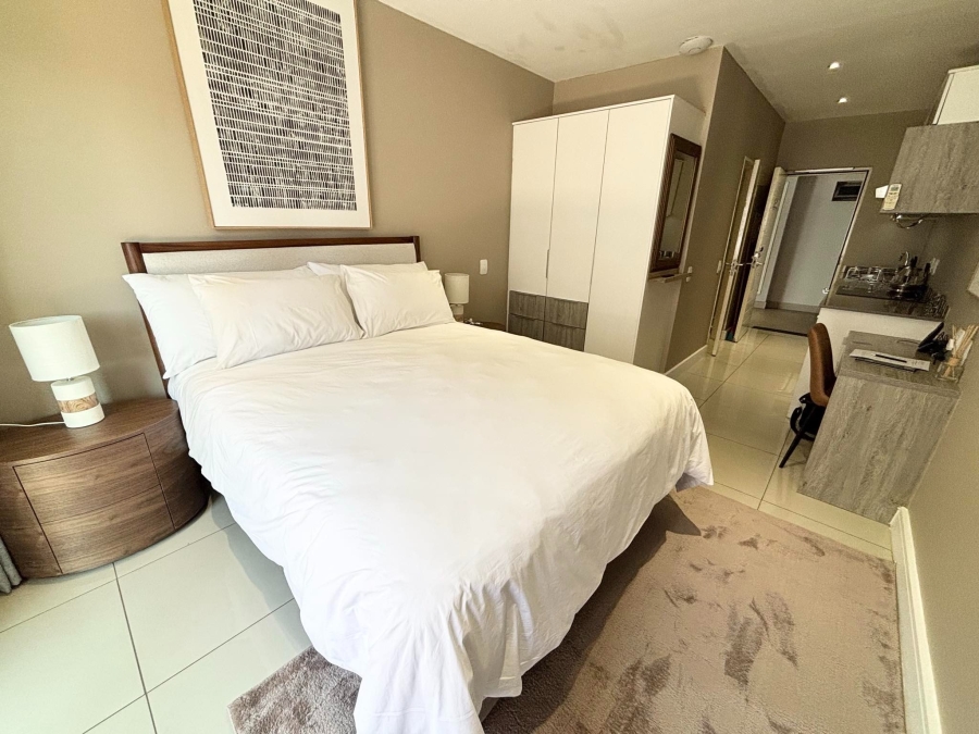 To Let 1 Bedroom Property for Rent in Rosebank Gauteng
