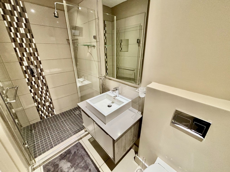 To Let 1 Bedroom Property for Rent in Rosebank Gauteng