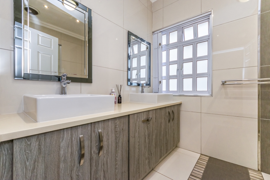 4 Bedroom Property for Sale in River Club Gauteng