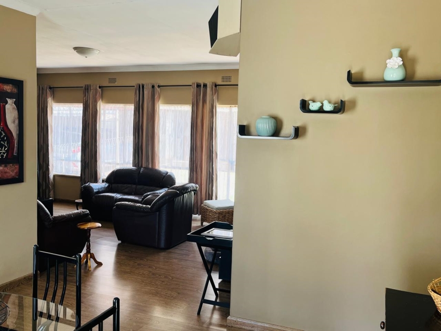 3 Bedroom Property for Sale in Symhurst Gauteng