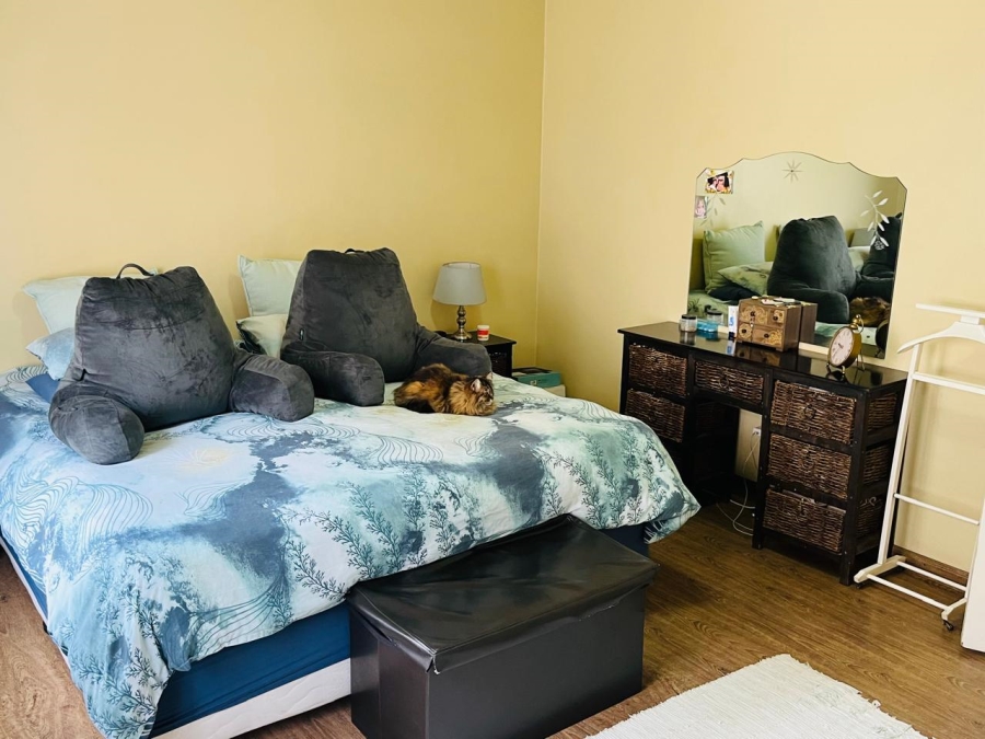 3 Bedroom Property for Sale in Symhurst Gauteng