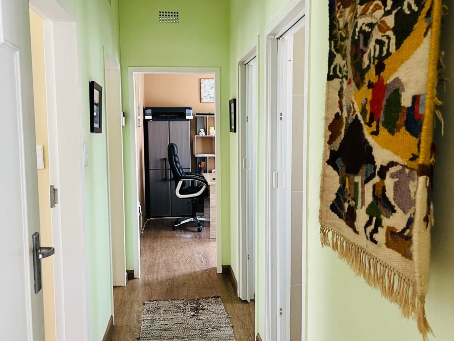 3 Bedroom Property for Sale in Symhurst Gauteng