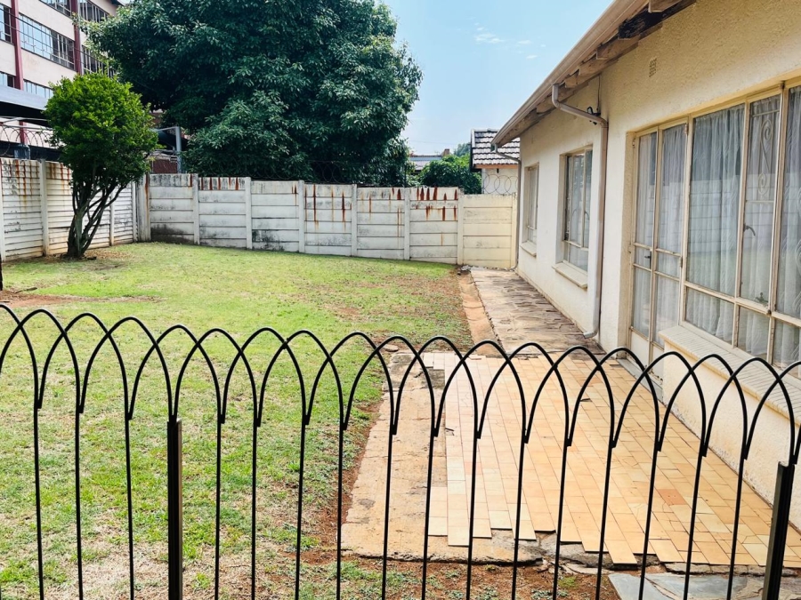 3 Bedroom Property for Sale in Symhurst Gauteng