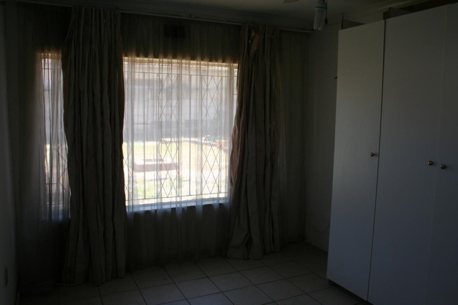 To Let 3 Bedroom Property for Rent in Naturena Gauteng