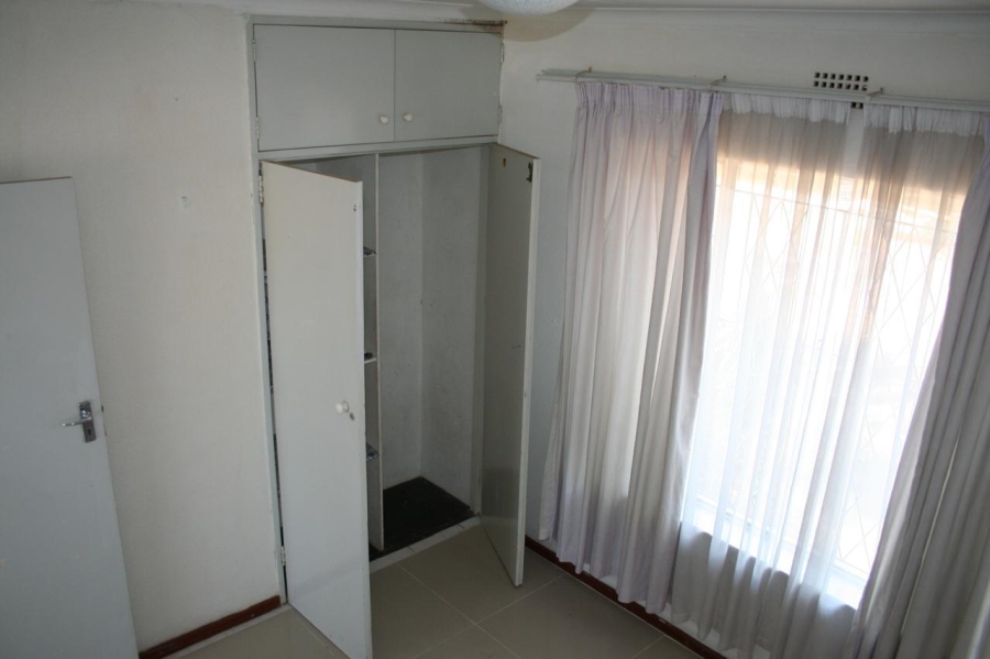 To Let 3 Bedroom Property for Rent in Naturena Gauteng