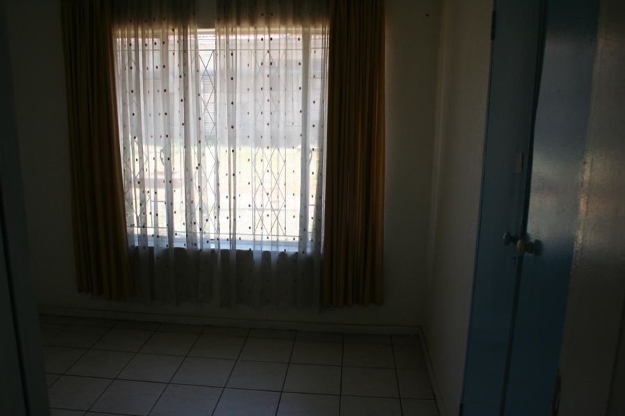 To Let 3 Bedroom Property for Rent in Naturena Gauteng