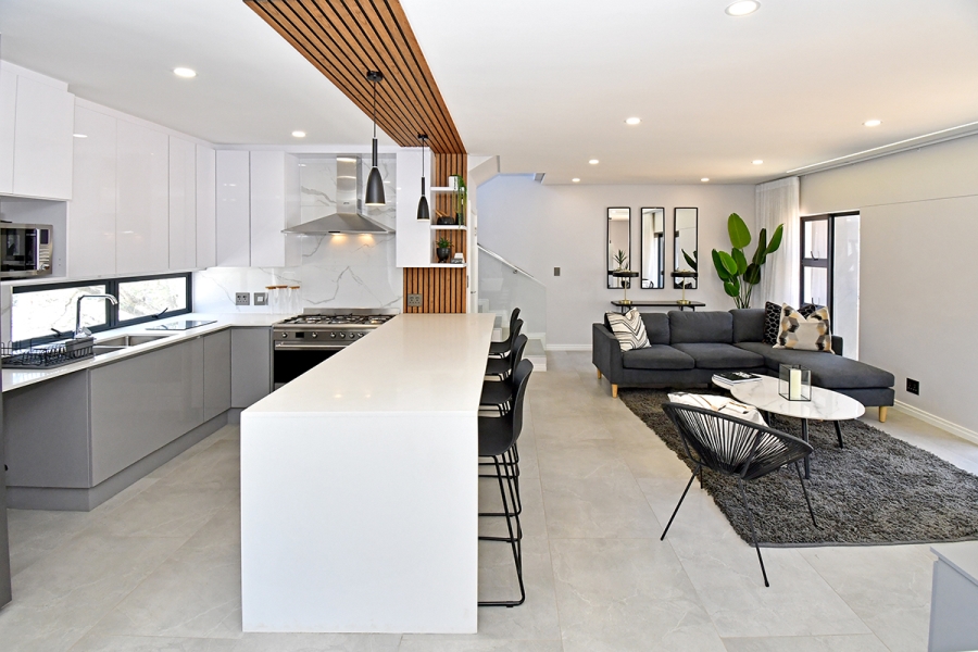 3 Bedroom Property for Sale in Hurlingham Gauteng