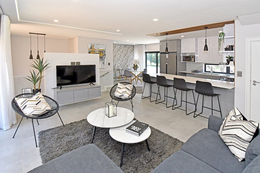 3 Bedroom Property for Sale in Hurlingham Gauteng