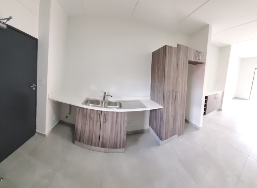 2 Bedroom Property for Sale in Kyalami Gauteng