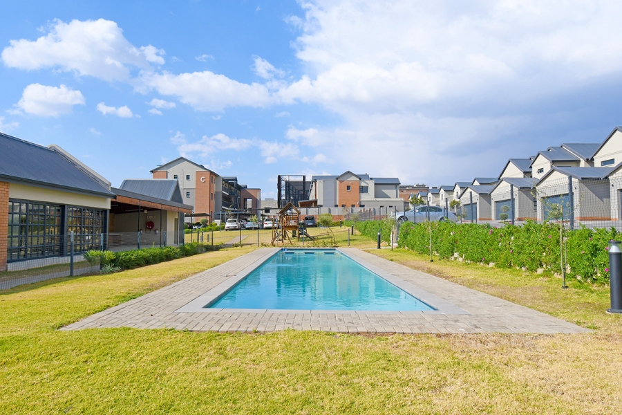 2 Bedroom Property for Sale in Kyalami Gauteng