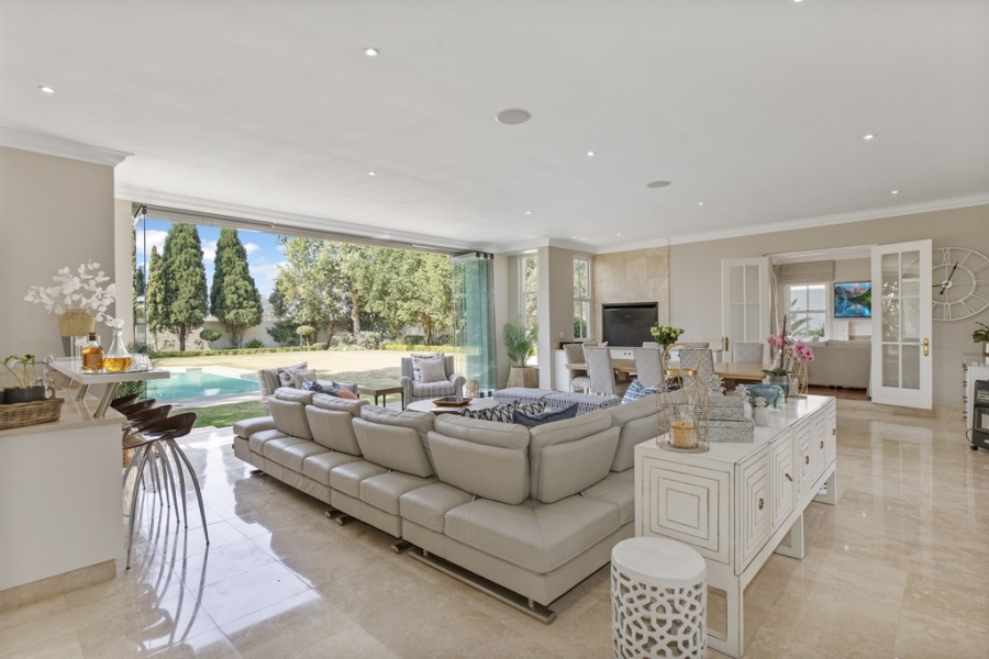 To Let 5 Bedroom Property for Rent in Bryanston Gauteng