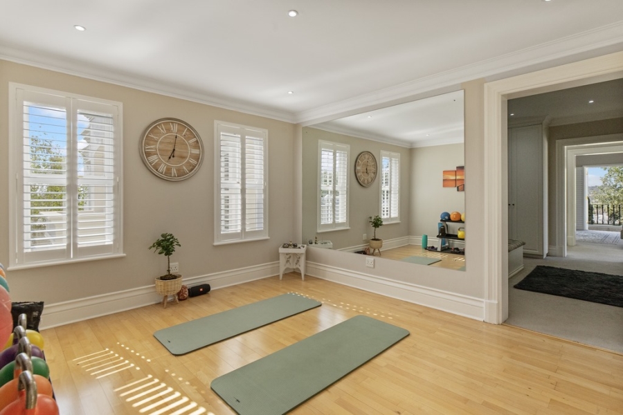 To Let 5 Bedroom Property for Rent in Bryanston Gauteng