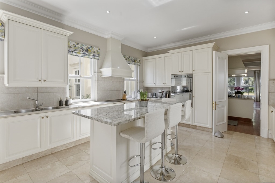 To Let 5 Bedroom Property for Rent in Bryanston Gauteng