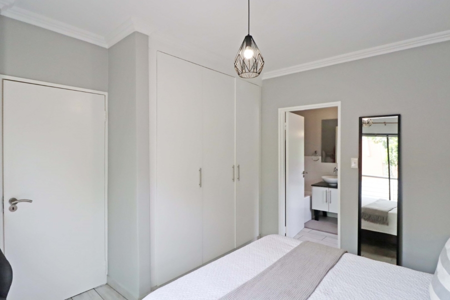 To Let 2 Bedroom Property for Rent in Rivonia Gauteng