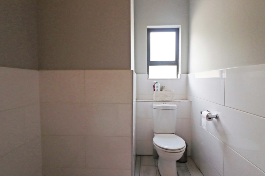 To Let 2 Bedroom Property for Rent in Rivonia Gauteng