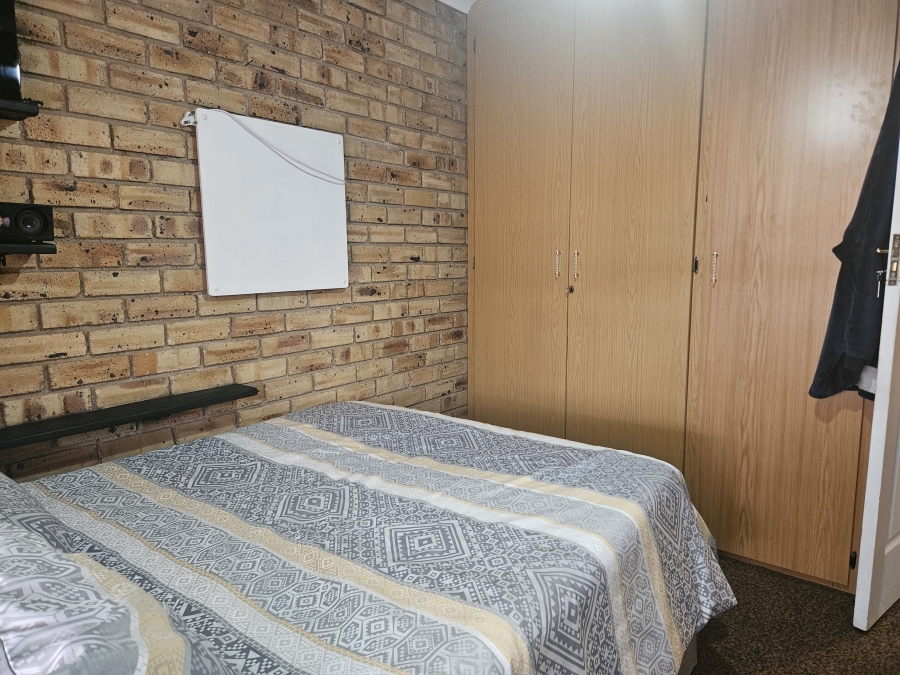 3 Bedroom Property for Sale in Noordheuwel Gauteng