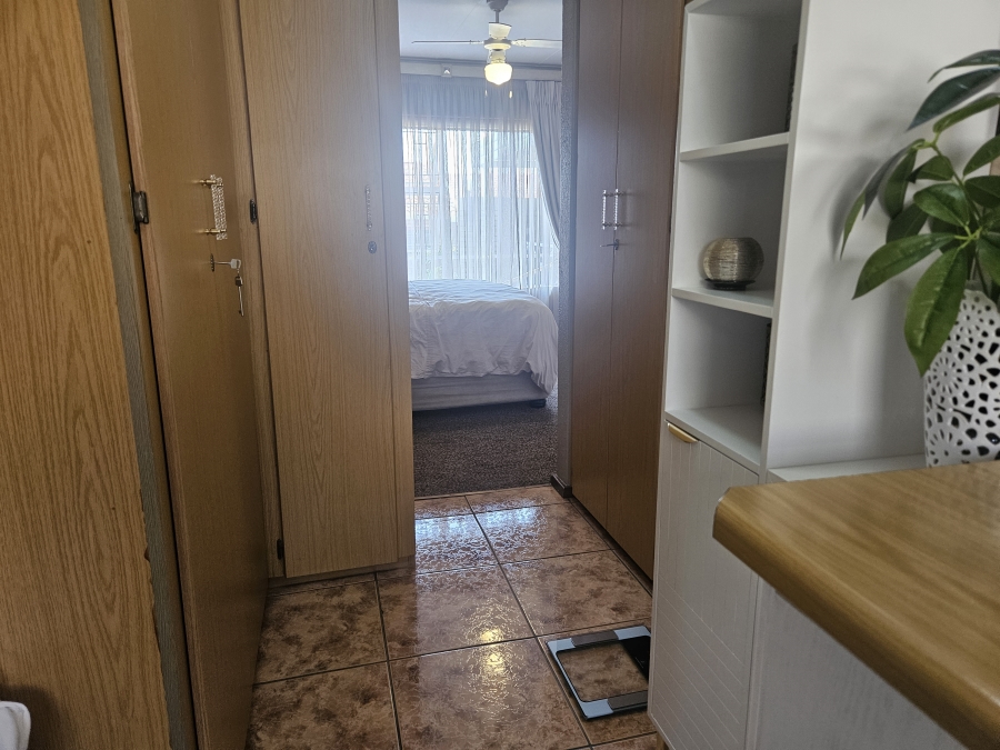 3 Bedroom Property for Sale in Noordheuwel Gauteng