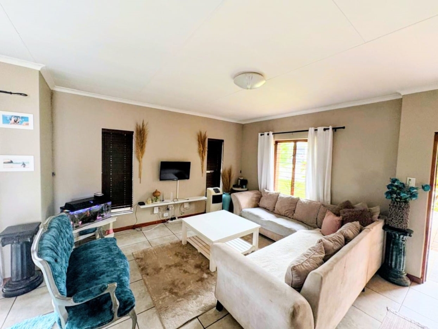 To Let 3 Bedroom Property for Rent in Kyalami Hills Gauteng
