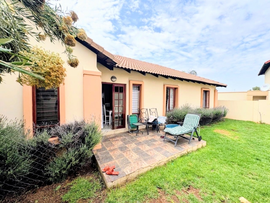 To Let 3 Bedroom Property for Rent in Kyalami Hills Gauteng