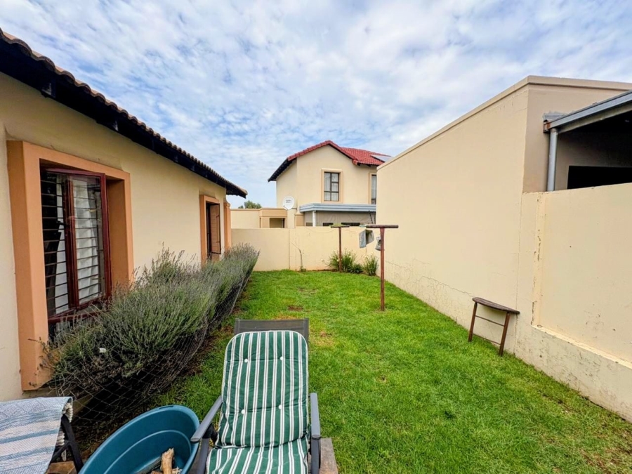 To Let 3 Bedroom Property for Rent in Kyalami Hills Gauteng