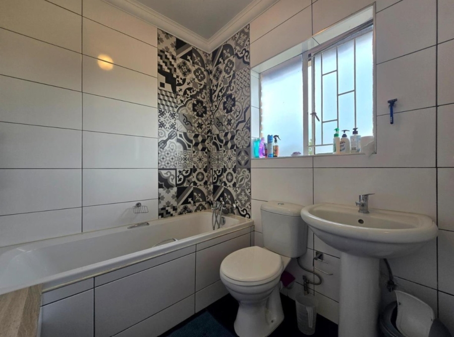 3 Bedroom Property for Sale in Mayfield Park Gauteng