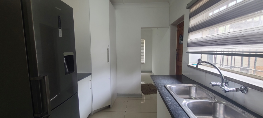 3 Bedroom Property for Sale in Edenvale Central Gauteng