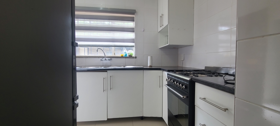 3 Bedroom Property for Sale in Edenvale Central Gauteng