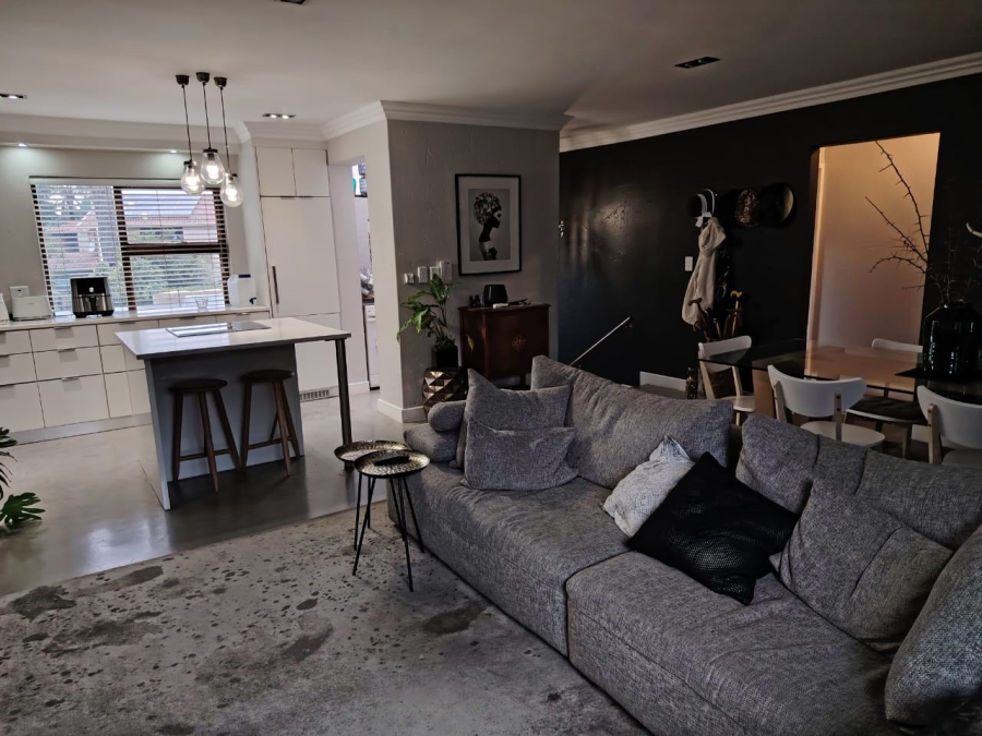 3 Bedroom Property for Sale in Lakefield Gauteng