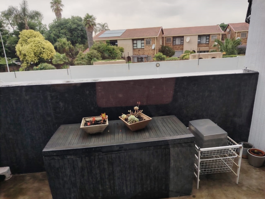 3 Bedroom Property for Sale in Lakefield Gauteng