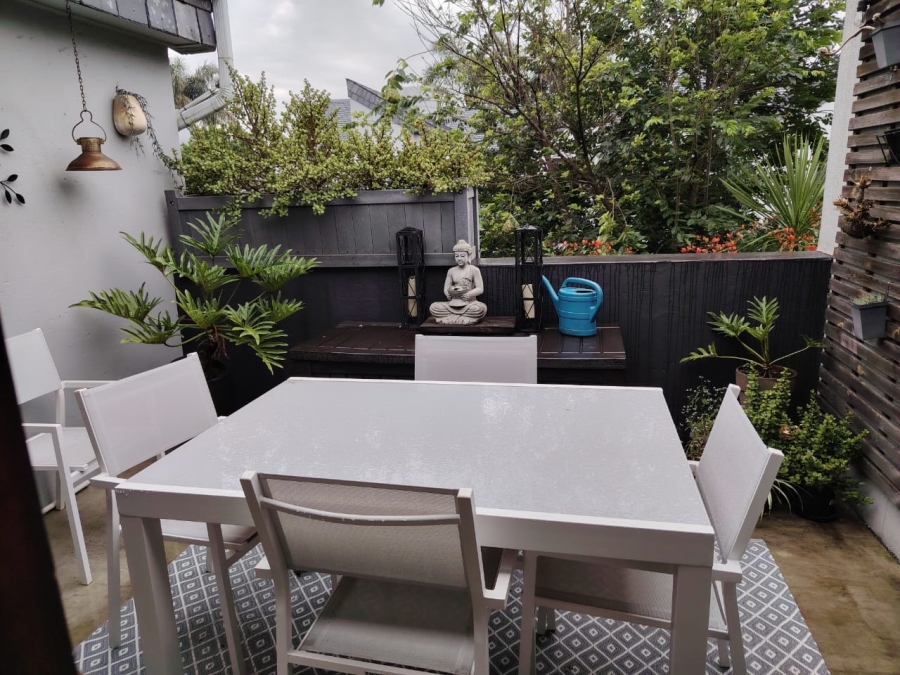 3 Bedroom Property for Sale in Lakefield Gauteng