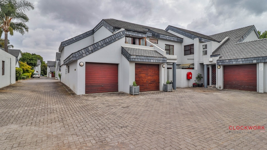 3 Bedroom Property for Sale in Lakefield Gauteng
